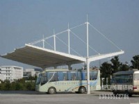 汽車棚 19